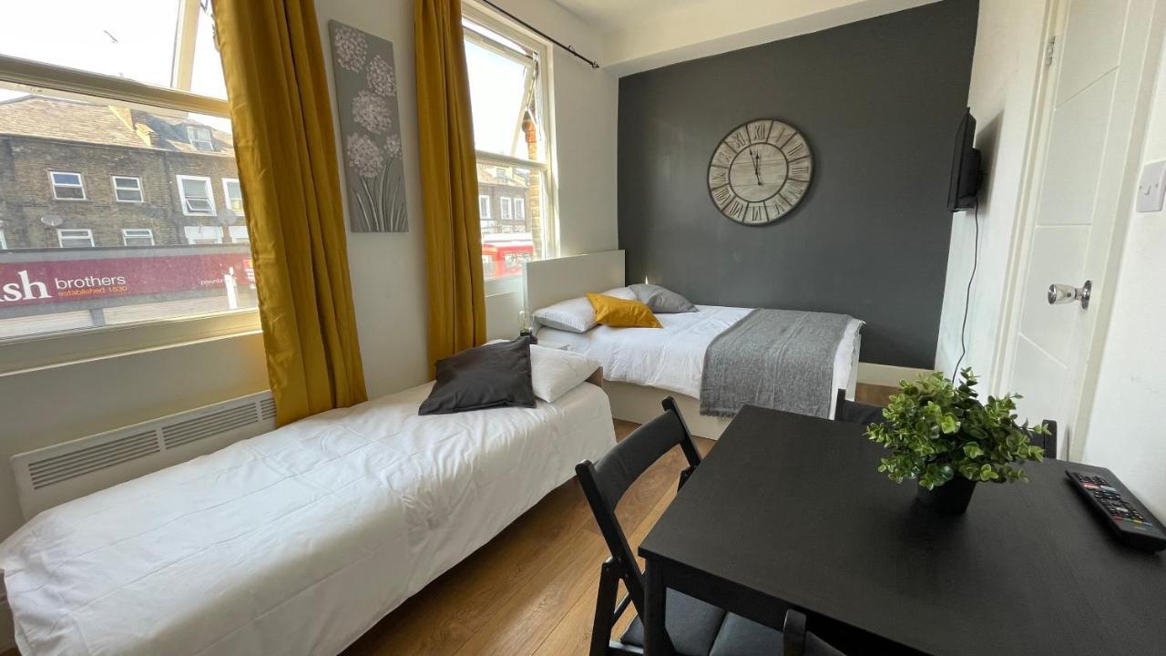 Lovely Studio Flat In The Heart Of Holloway. London Eksteriør billede